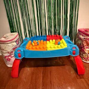 MEGA BLOKS  Build ‘n Learn Activity Table and Two Bags of Blocks